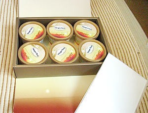 中はこんなならび。